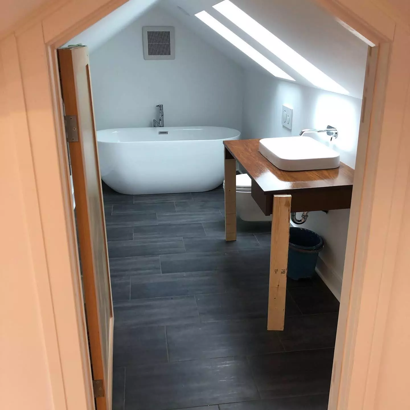 Bathroom2
